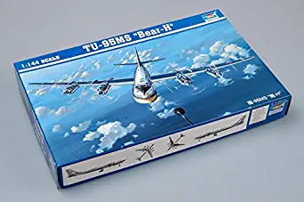 Trumpeter Tu-95MS Bear-H Building Kit